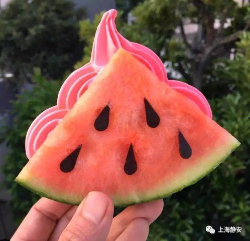 雅典娜网红吃瓜,揭秘娱乐圈吃瓜背后的真相  第3张